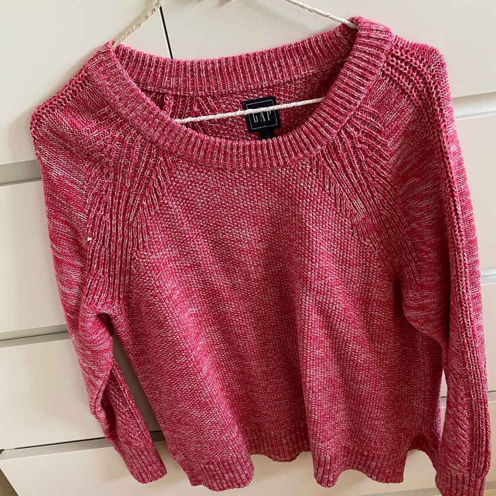 gap pink sweater